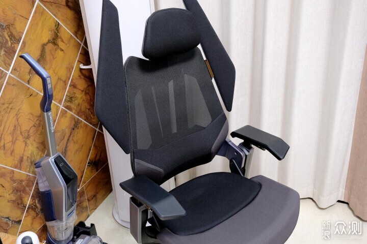 舒适坐感，电竞人体工学椅新体验TGIF T0 PRO_新浪众测