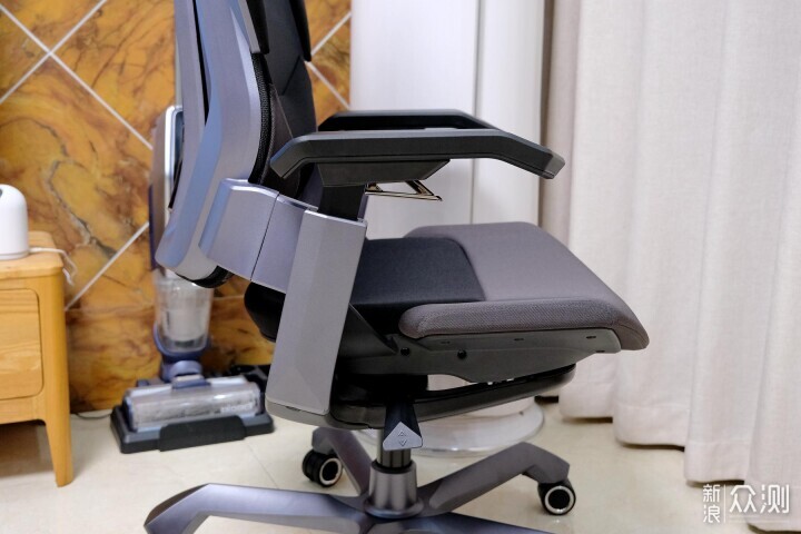 舒适坐感，电竞人体工学椅新体验TGIF T0 PRO_新浪众测
