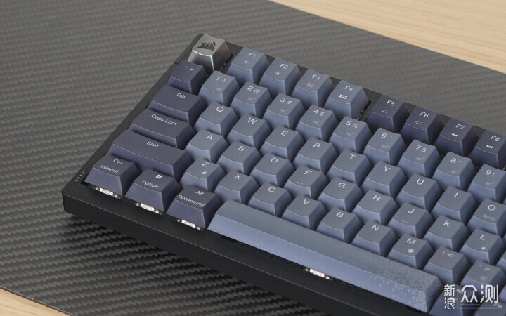 美商海盗船K65 PLUS键盘：游戏玩家的最佳拍档_新浪众测