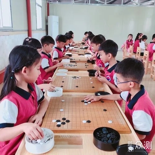 孩子的九段私教老师-元萝卜AI围棋机器人_新浪众测