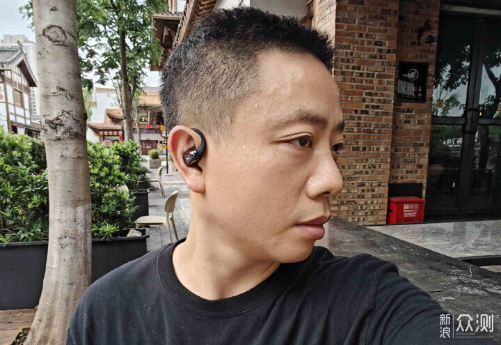南卡OE Mix是千元内更值得购买的开放式耳机_新浪众测