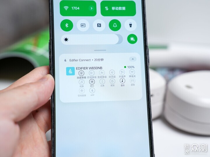销量再创新高？头戴式耳机漫步者W830NB新品测_新浪众测