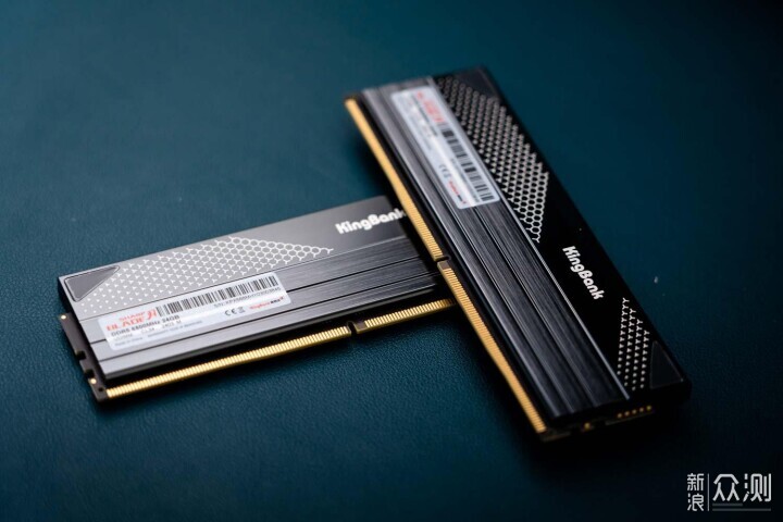 618升级电脑好时机，金百达星刃24GB DDR5评测_新浪众测