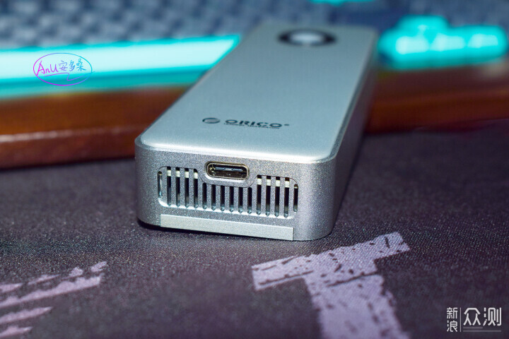 奥睿科USB4炫影固态硬盘盒，618就选它_新浪众测