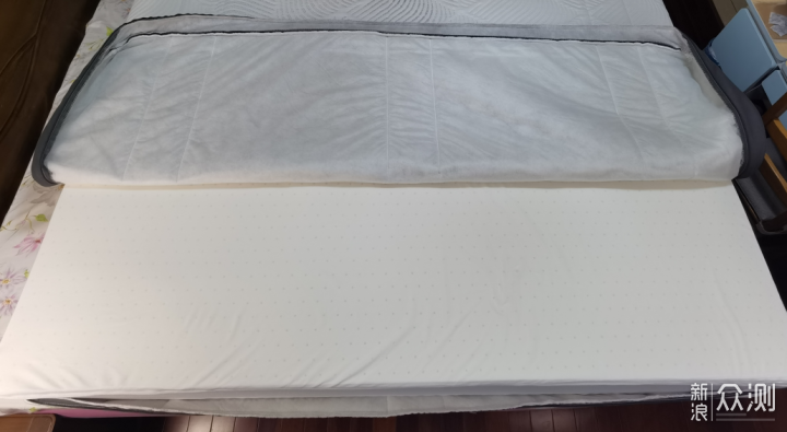 舒适睡眠，这款8H小金刚护脊乳胶床垫值得入手_新浪众测