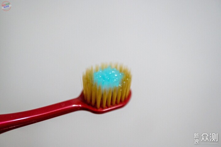 超细毛搭配超宽设计，一款更呵护牙龈的牙刷_新浪众测