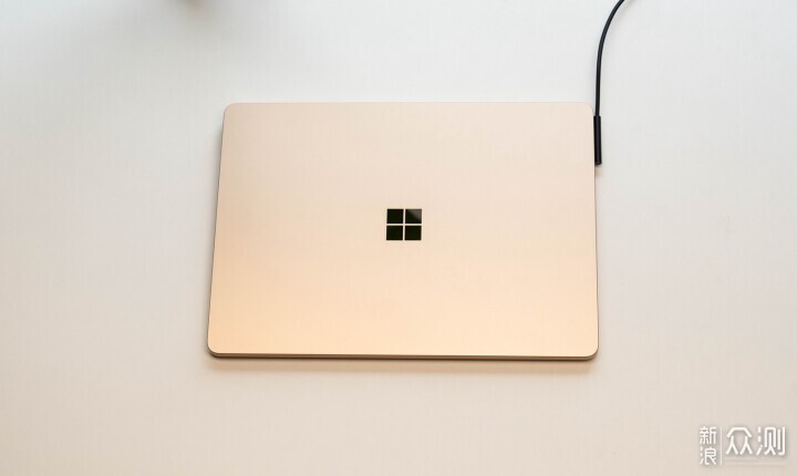 精英标配？Surface Laptop 7使用体验_新浪众测