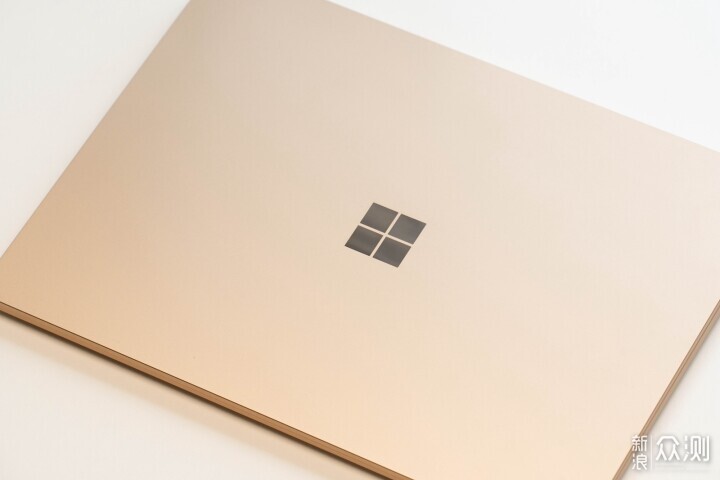 精英标配？Surface Laptop 7使用体验_新浪众测