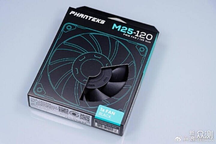 满载功耗仅有 88W？R7 9700X 逆袭 14700K！_新浪众测