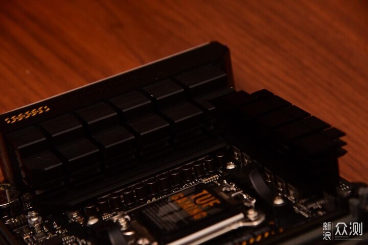 华硕B650M重炮手WIFI助力Ryzen5 9600X首测_新浪众测