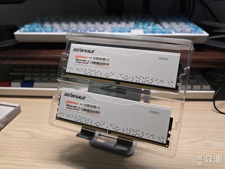 新卷王！实战枭鲸审判者DDR5内存5600 32G超频_新浪众测