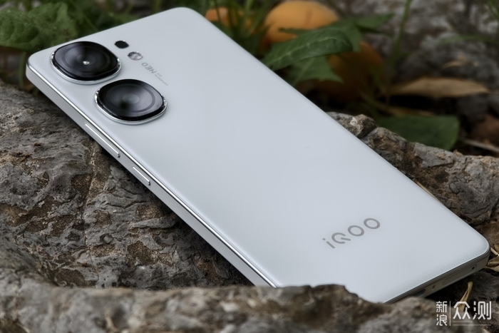 iQOO Neo9S Pro：为什么让我爱不释手？_新浪众测