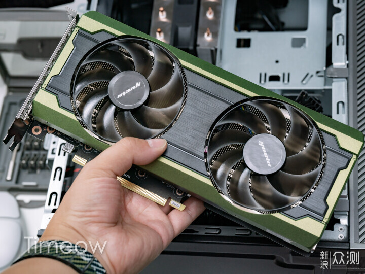 笔记本U搭台式4060Ti 雷神黑武士猎刃拆机评测_新浪众测