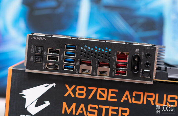 技嘉 X870E AORUS MASTER 超级雕 首发评测_新浪众测