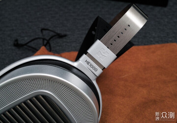 HIFIMAN 海菲曼 HE1000 UNVEILED平板振膜耳机_新浪众测