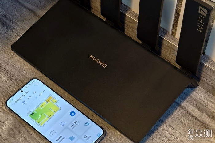 华为路由BE7 Pro：家里的WiFi就交给它了！_新浪众测
