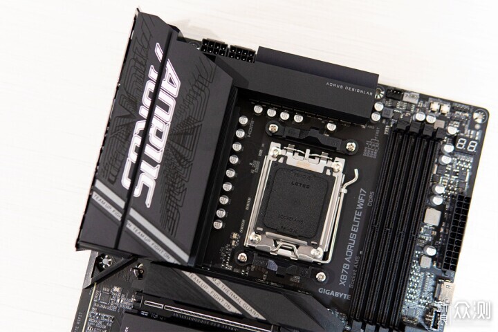 新鲜空气，9800x3D+技嘉X870 AORUS ELITE装机_新浪众测