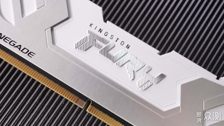 Kingston FURY Renegade CUDIMM 内存_新浪众测