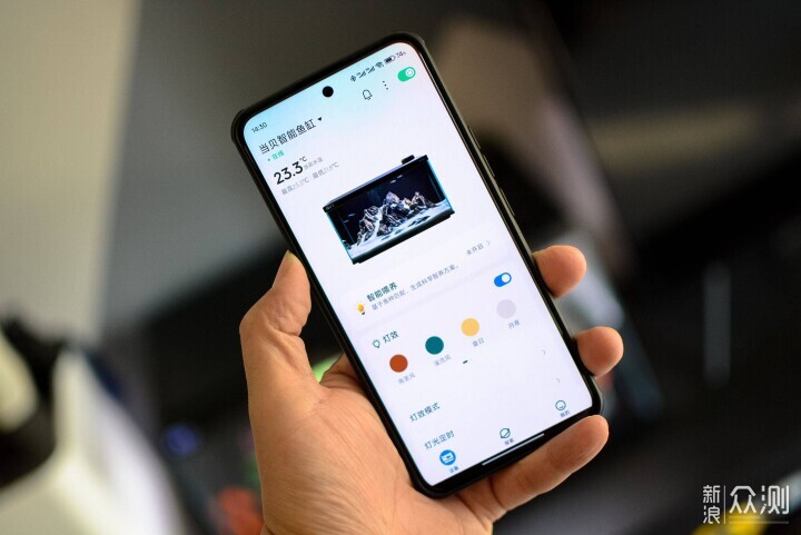 新手也可以轻松养鱼！当贝智能鱼缸1Ultra_新浪众测