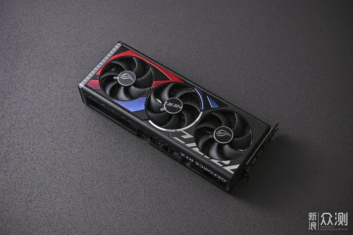 双12实力升级畅玩3A——ROG4080SUPER开箱简测_新浪众测