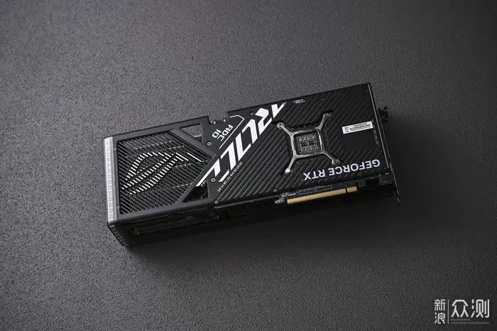 双12实力升级畅玩3A——ROG4080SUPER开箱简测_新浪众测