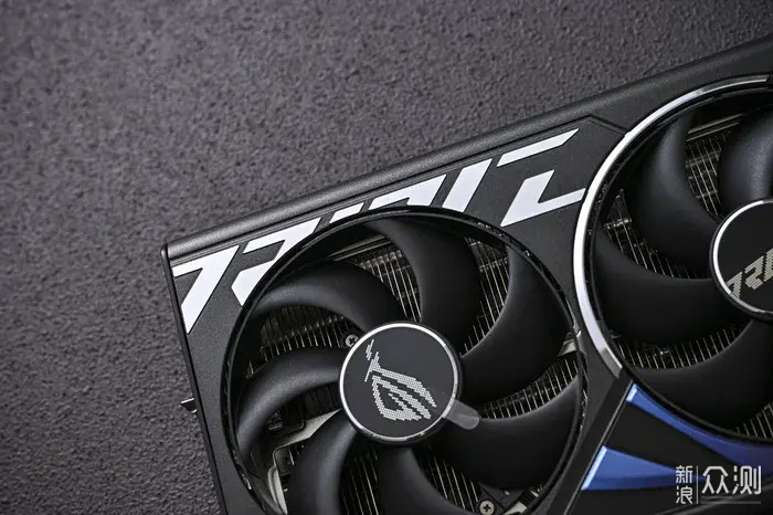 双12实力升级畅玩3A——ROG4080SUPER开箱简测_新浪众测