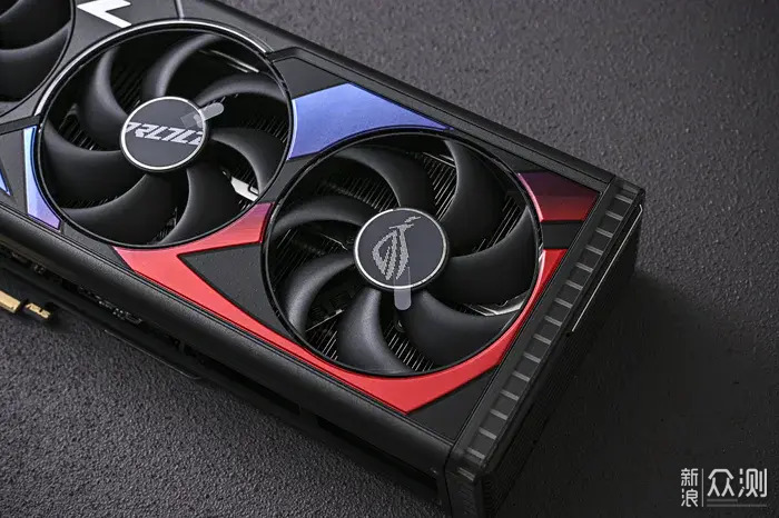 双12实力升级畅玩3A——ROG4080SUPER开箱简测_新浪众测