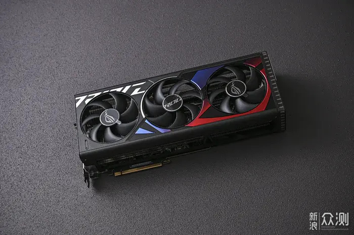 双12实力升级畅玩3A——ROG4080SUPER开箱简测_新浪众测