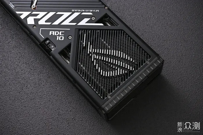 双12实力升级畅玩3A——ROG4080SUPER开箱简测_新浪众测