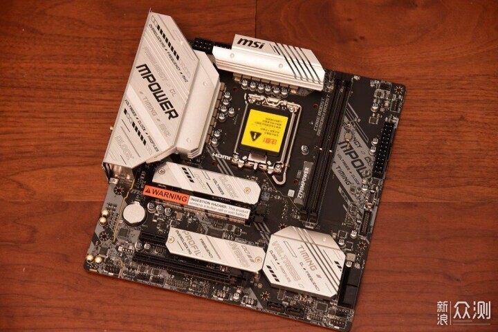 打游戏选哪个？9600X PK 14600KF实战测试_新浪众测