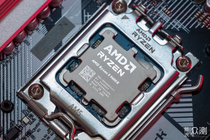 AMD锐龙5 9600X对比Intel Core i5-14600K_新浪众测