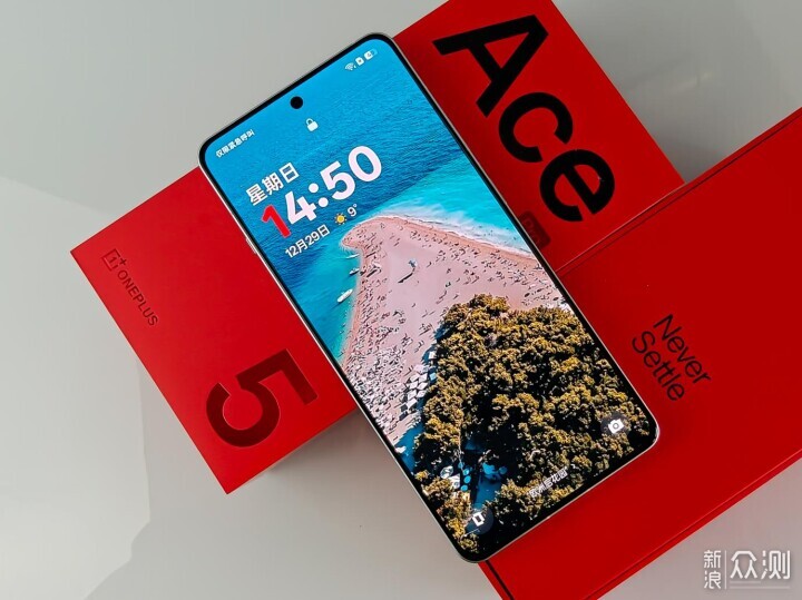 性能游戏淋漓畅快,国补真划算,一加Ace 5 Pro_新浪众测