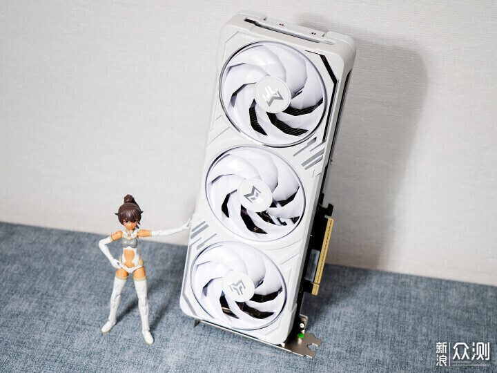 适用性很好！RTX5060 Ti金属大师白金版MAX OC_新浪众测