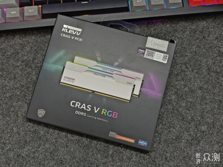 易于超过7200mt/s，klevv cras v rgb ddr5