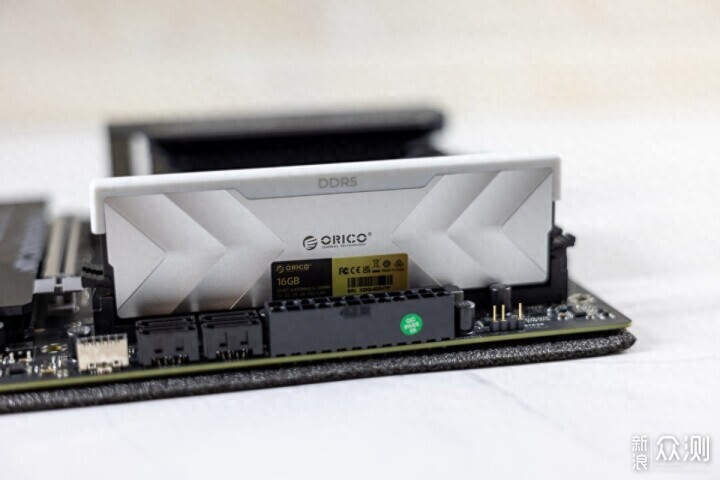 hynix MDIE专门选择，Aurico Chiblad DDR5 6400 16G记忆