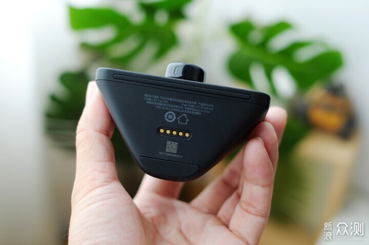 充电新物种！酷态科10号电能基站万象屏套装_新浪众测