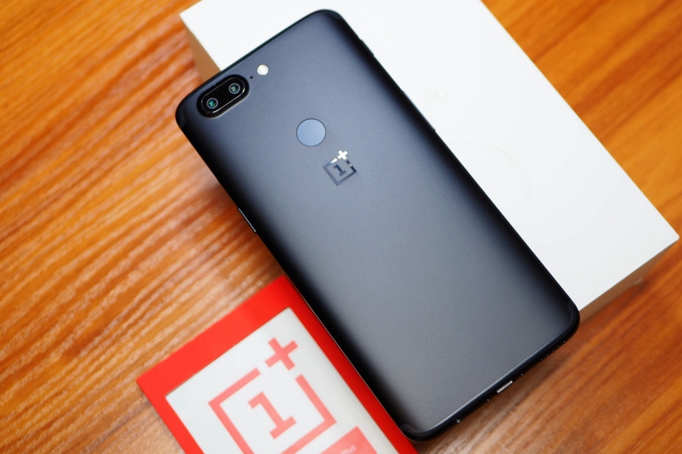 OnePlus 5T手机：全屏好手机,性能小怪兽 