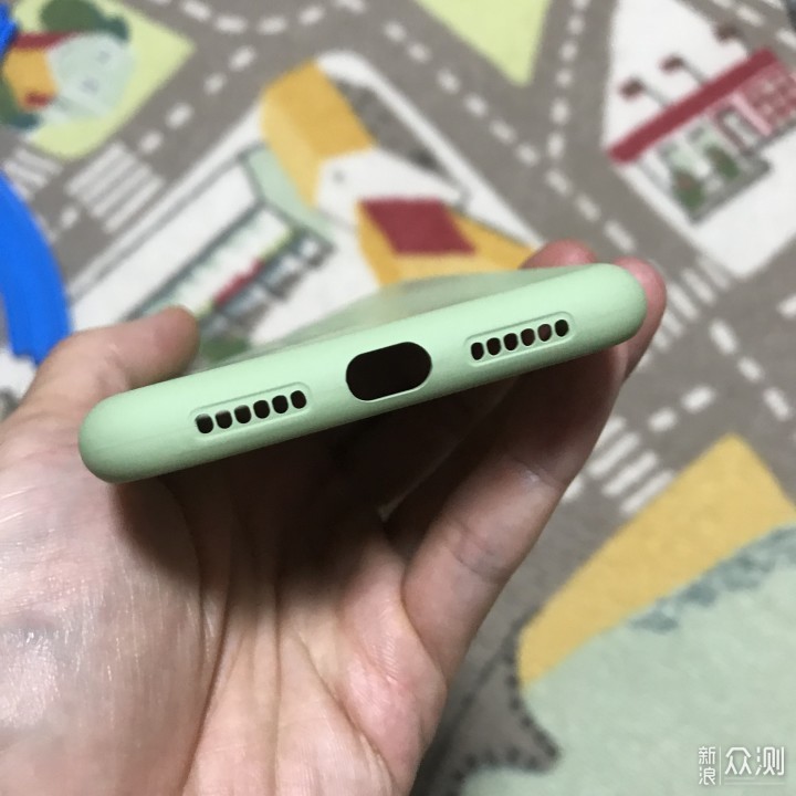 年末来晒晒KEKLLE iPhone11液态硅胶手机壳_新浪众测