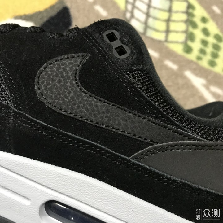 年末来晒Nike第一双气垫鞋——经典Air Max 1_新浪众测