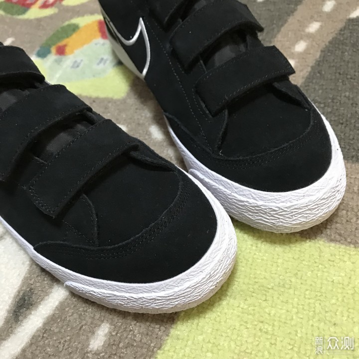 年末来晒晒NIKE的板鞋——SB ZOOM BLAZER AC_新浪众测