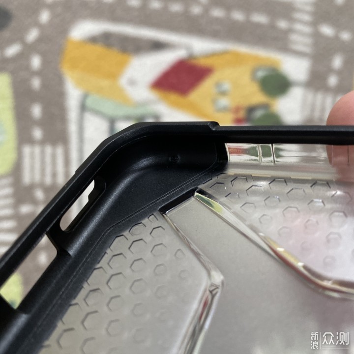 年末来晒晒UAG钻石系列iphone 11透明保护壳_新浪众测