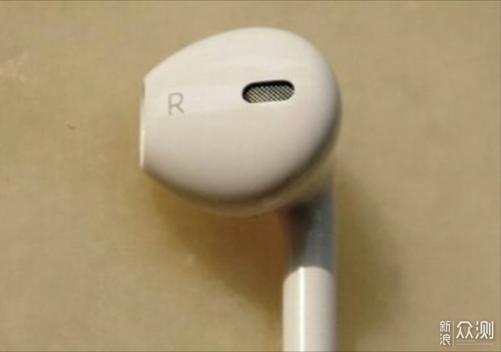 苹果EarPods的开孔到底是用来干什么的呢？_新浪众测