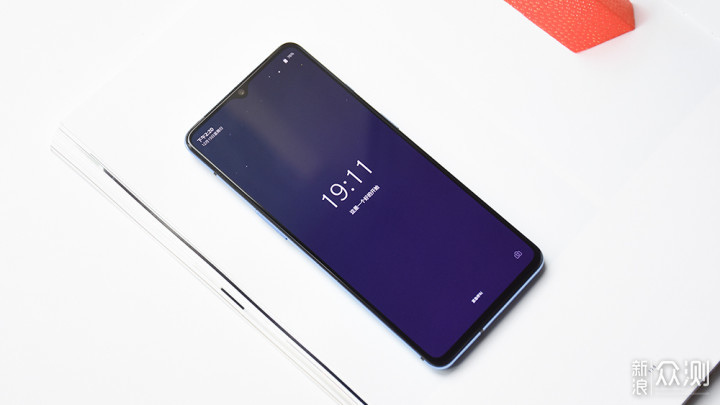 OnePlus 7T 深度体验报告丨是中庸，亦是未来_新浪众测