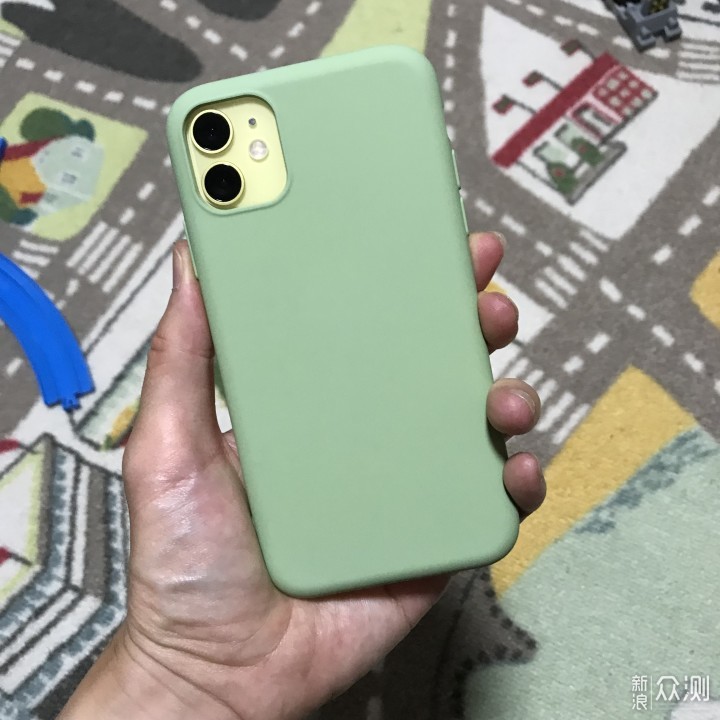 年末来晒晒KEKLLE iPhone11液态硅胶手机壳_新浪众测