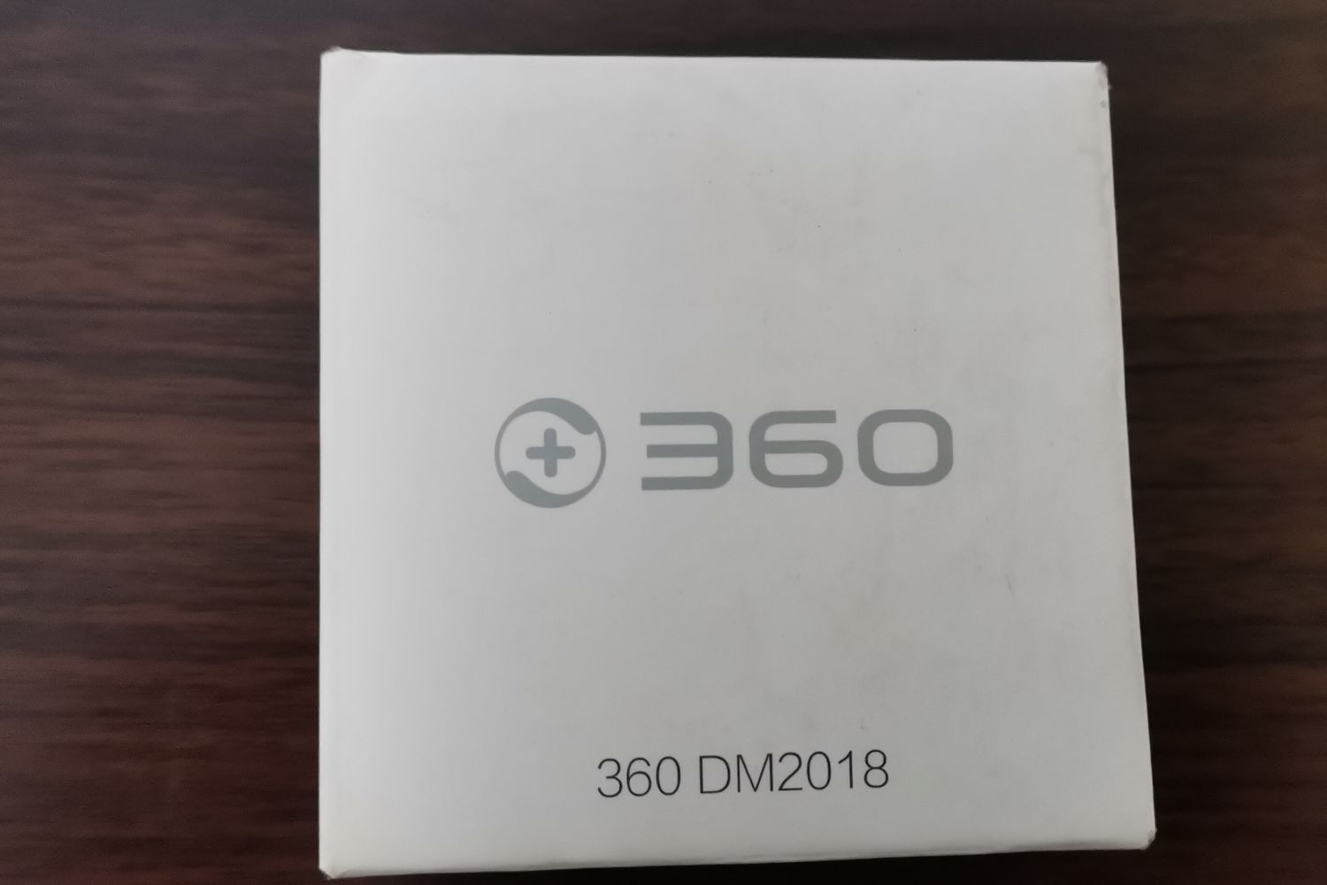 360耳机之有线入耳式耳机：DM2018
