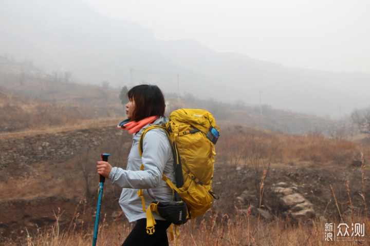 一包走四方·旅行和远方 拓乐50升大容量登山包_新浪众测