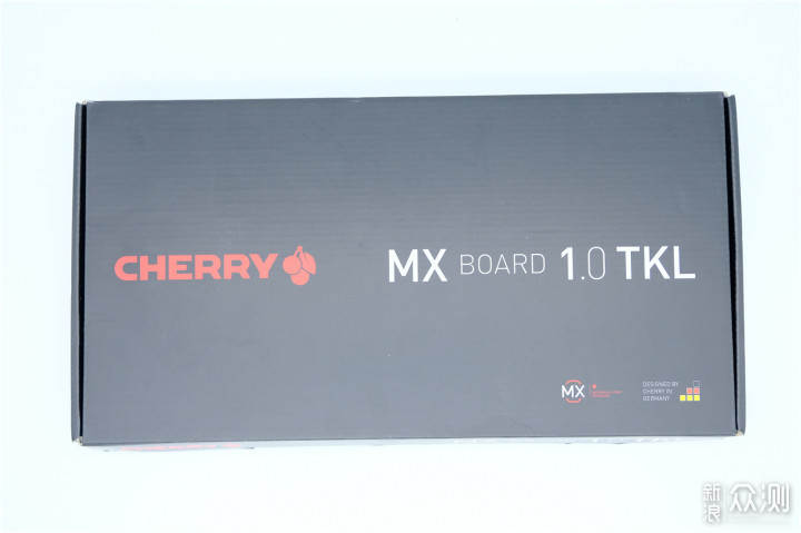 最便宜的樱桃原装机械键盘--MX Board 1.0_新浪众测