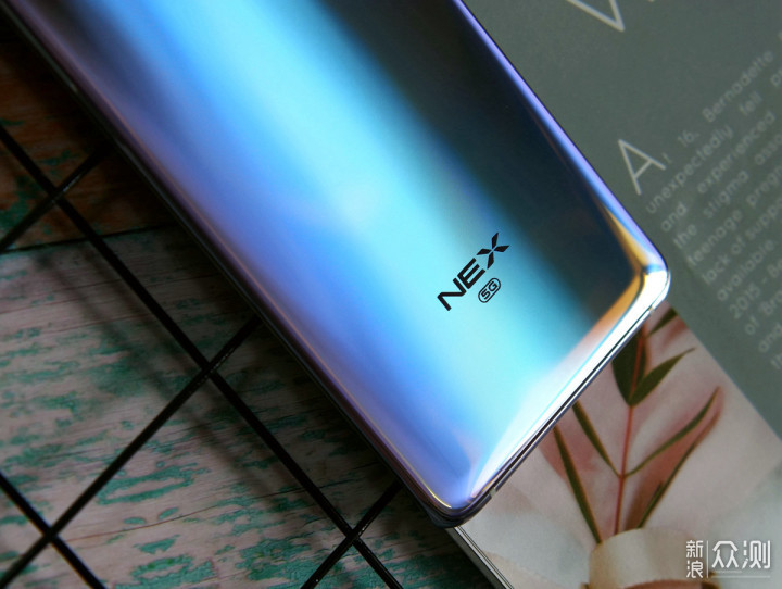 vivo NEX 3图赏：我眼中2019年最美的手机_新浪众测