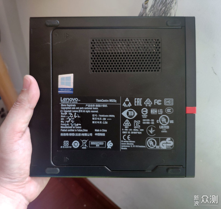 拆机评测，联想 ThinkCentre M920q微型主机_新浪众测