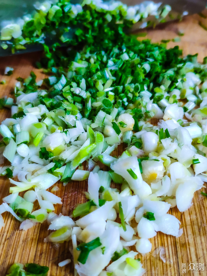 大自然的馈赠——野蒜饼_新浪众测